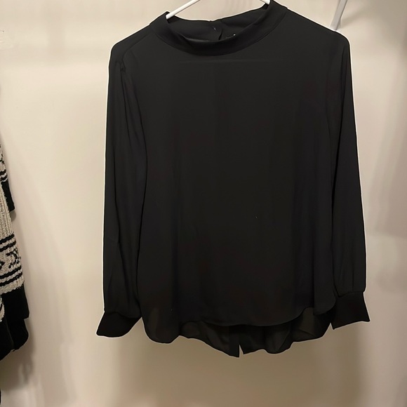 NWT loft sheer long sleeve w/button back - Picture 3 of 5